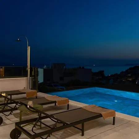 Pavuza Luxury 4-bedroom Seaview فيلة *