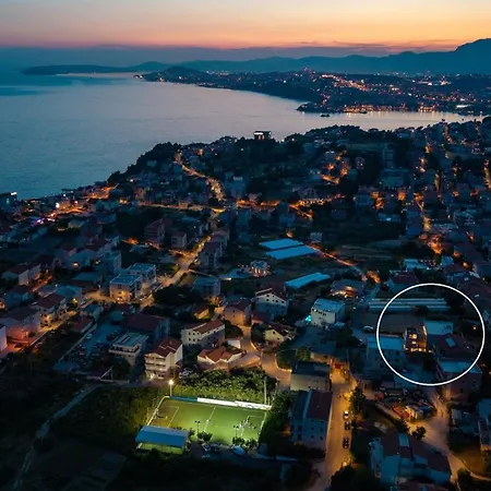Pavuza Luxury 4-bedroom Seaview * بودْسْتغانا
